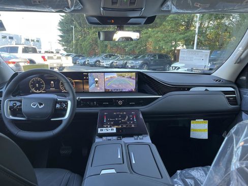 New 2026 INFINITI QX80 Luxe w/ Cargo Package image 13