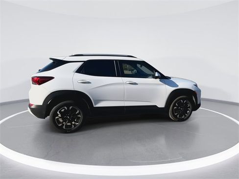 Certified 2023 Chevrolet TrailBlazer LT w/ Convenience Package image 12