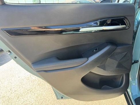 Certified 2025 Kia Seltos S AWD/4WD image 15
