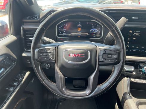 Used 2024 GMC Sierra 2500 AT4 w/ AT4 Premium Plus Package AWD/4WD image 20