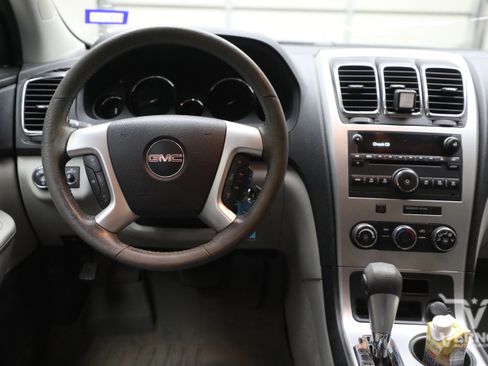 Used 2012 GMC Acadia SL w/ Preferred Package FWD image 8