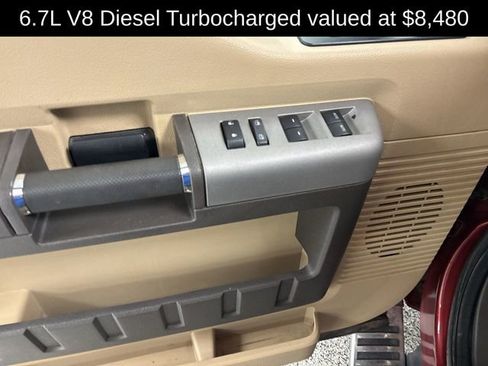 Used 2015 Ford F350 XLT w/ XLT Premium Package image 3