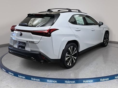New 2026 Lexus UX 300h AWD image 5