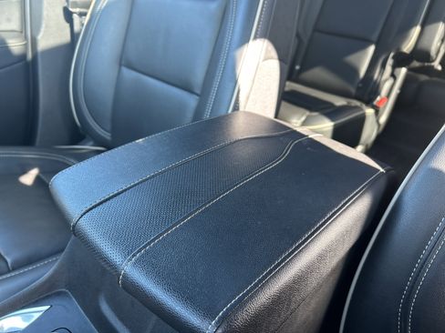 Used 2022 Chevrolet Traverse Premier w/ LPO, Floor Liner Package image 16