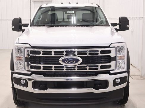 New 2026 Ford F450 XL w/ XL Chrome Package image 3