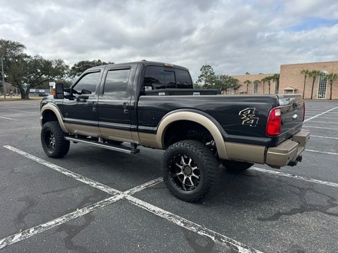 Used 2014 Ford F250 King Ranch w/ King Ranch w/Chrome Package image 8