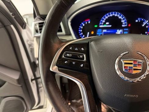 Used 2015 Cadillac SRX Premium AWD/4WD image 16