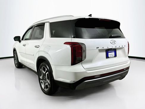 Used 2023 Hyundai Palisade Limited FWD image 6