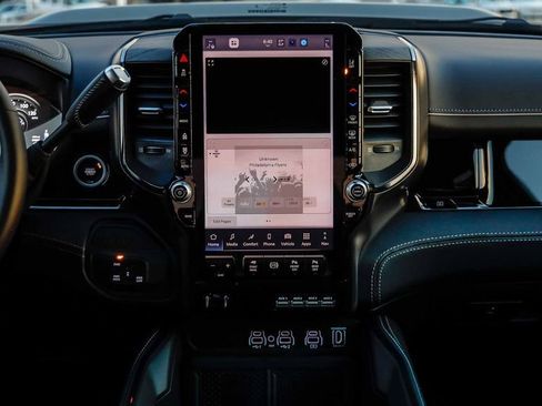 New 2026 RAM 2500 Limited AWD/4WD image 16