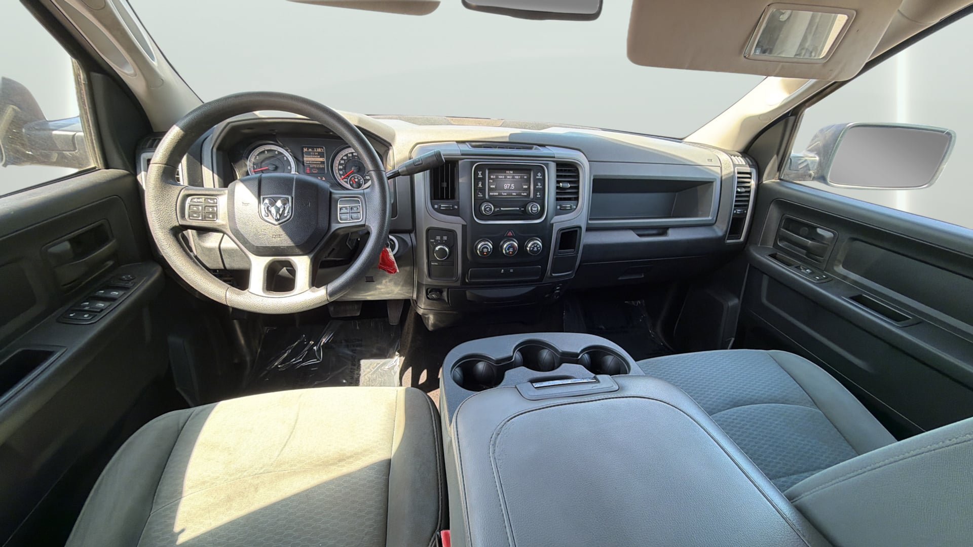 Used 2014 RAM 1500 Express AWD/4WD image 32