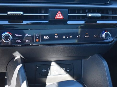 New 2026 Kia Sportage SX image 34