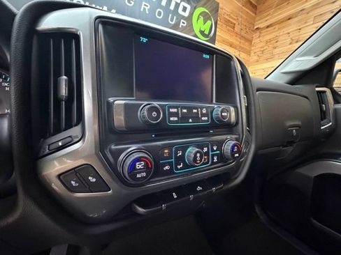 Used 2018 Chevrolet Silverado 1500 LT w/ All Star Edition AWD/4WD image 21