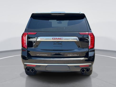 Used 2022 GMC Yukon Denali w/ Denali Ultimate Package AWD/4WD image 6