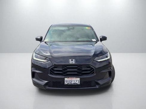 Used 2025 Honda HR-V Sport image 2