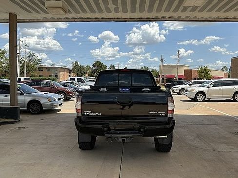 Used 2014 Toyota Tacoma PreRunner w/ TRD Sport Package RWD image 6