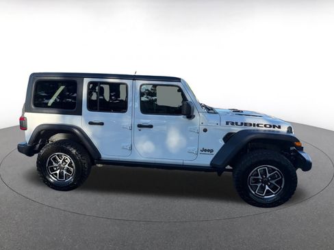 Used 2025 Jeep Wrangler Unlimited Rubicon image 15