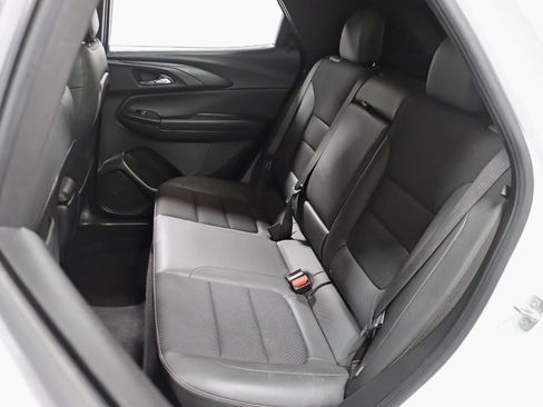 Used 2021 Chevrolet TrailBlazer RS w/ Sun and Liftgate Package image 25