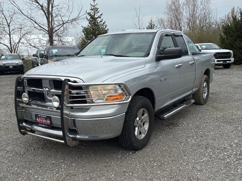 Used 2009 Dodge Ram 1500 Truck SLT image 3