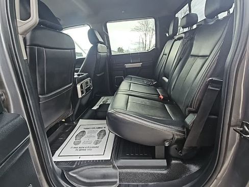 Used 2021 Ford F350 Lariat w/ Lariat Value Package AWD/4WD image 19