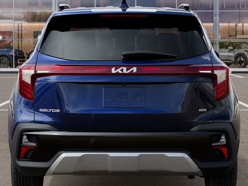 New 2026 Kia Seltos EX AWD/4WD image 13