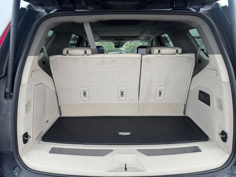 Certified 2023 Cadillac Escalade Premium Luxury Platinum AWD/4WD image 19