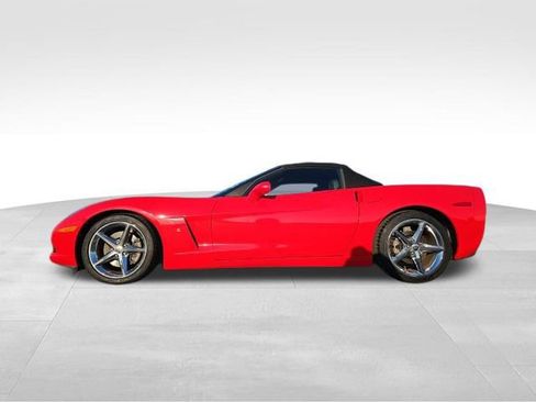 Used 2012 Chevrolet Corvette Convertible w/ 3LT Preferred Equipment Group image 15