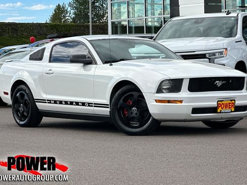 Used 2007 Ford Mustang Coupe image 1