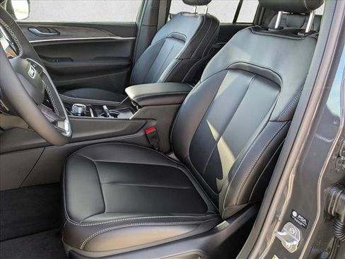 New 2026 Jeep Grand Cherokee Limited image 4