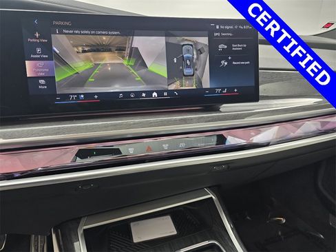 Used 2023 BMW 760i xDrive w/ Luxury Rear Seating Package image 22