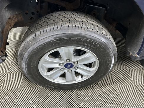 Used 2016 Ford F150 XL w/ Equipment Group 101A Mid AWD/4WD image 9