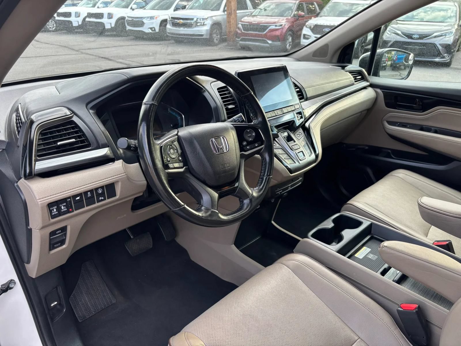 Used 2023 Honda Odyssey Elite image 10