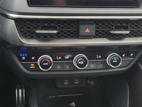 Used 2025 Acura ADX A-Spec image 24