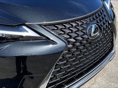 Used 2024 Lexus UX 250h FWD image 33