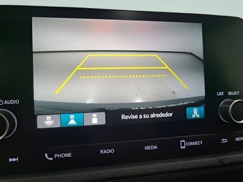 Used 2025 Honda CR-V Sport image 33