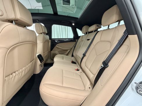 New 2026 Porsche Macan image 20