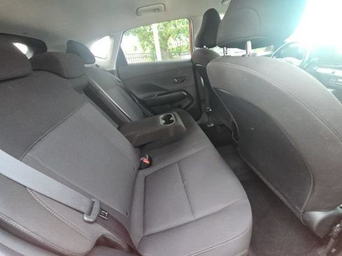 Used 2024 Hyundai Kona SEL FWD image 11