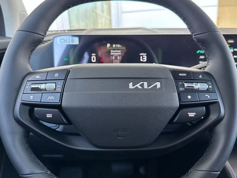 New 2026 Kia Sportage EX AWD/4WD image 23