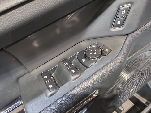 Used 2022 Ford Expedition Max XLT AWD/4WD image 15