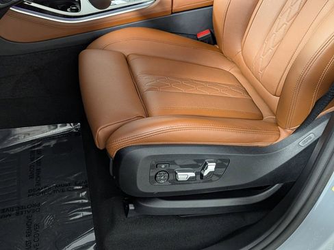 Certified 2026 BMW X5 xDrive50e image 24