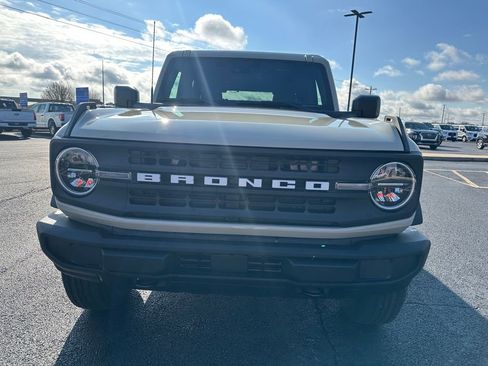 New 2025 Ford Bronco Big Bend image 3