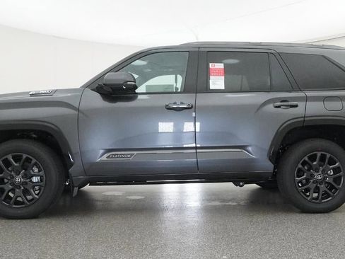 New 2026 Toyota Sequoia Platinum AWD/4WD image 19
