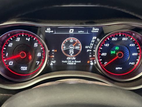 Used 2017 Dodge Charger SXT RWD image 24