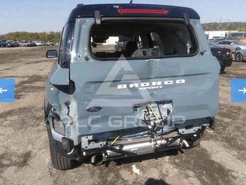 Used 2022 Ford Bronco Sport Outer Banks w/ Tech Package AWD/4WD image 3