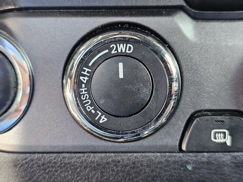 Used 2019 Toyota Tacoma TRD Sport image 23