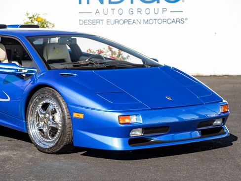 Used 1998 Lamborghini Diablo SV image 5