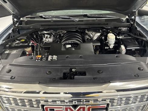 Used 2016 GMC Sierra 1500 Denali w/ Enhanced Driver Alert Package image 25