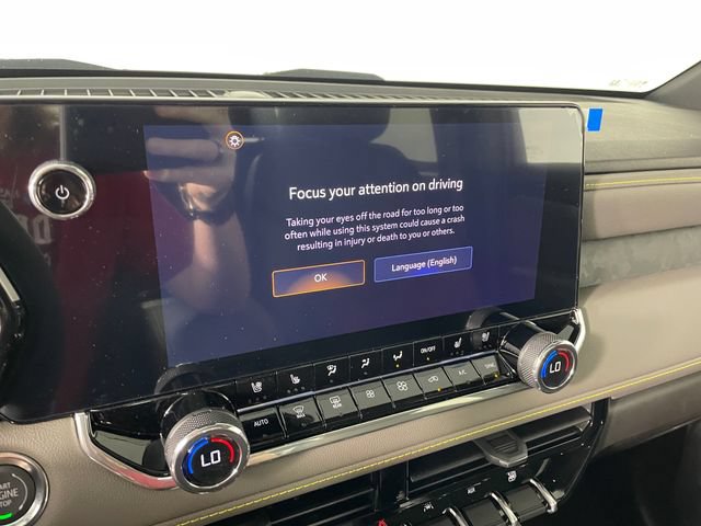 New 2026 Chevrolet Colorado ZR2 w/ Technology Package AWD/4WD image 5