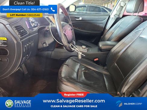 Used 2011 Hyundai Genesis 4.6 RWD image 9