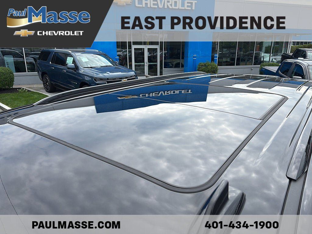 Used 2024 Chevrolet Tahoe RST w/ Luxury Package AWD/4WD image 9