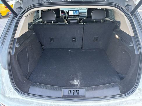 Used 2023 Lincoln Corsair Reserve w/ Equipment Group 201A image 17